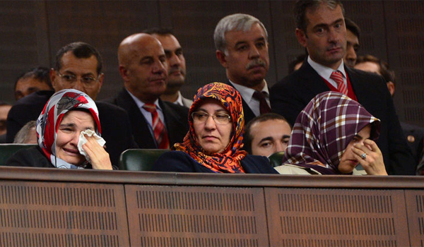Başbakan Erdoğan konuştu, gözyaşları sel oldu